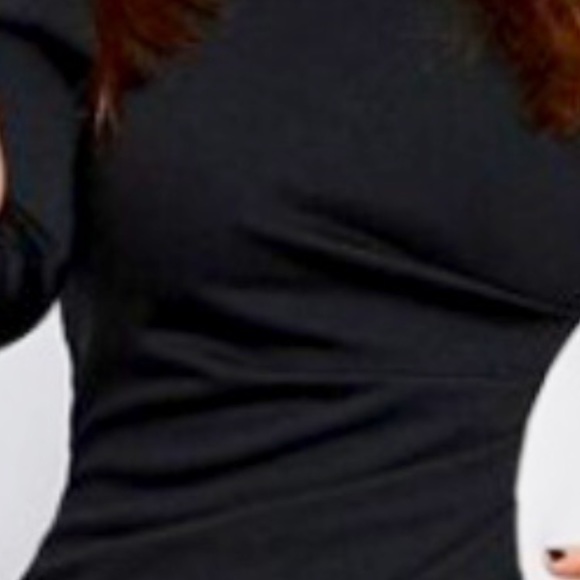 🍾 SAMPLE Black and White Bodycon Sexy Dress. - Picture 3 of 6